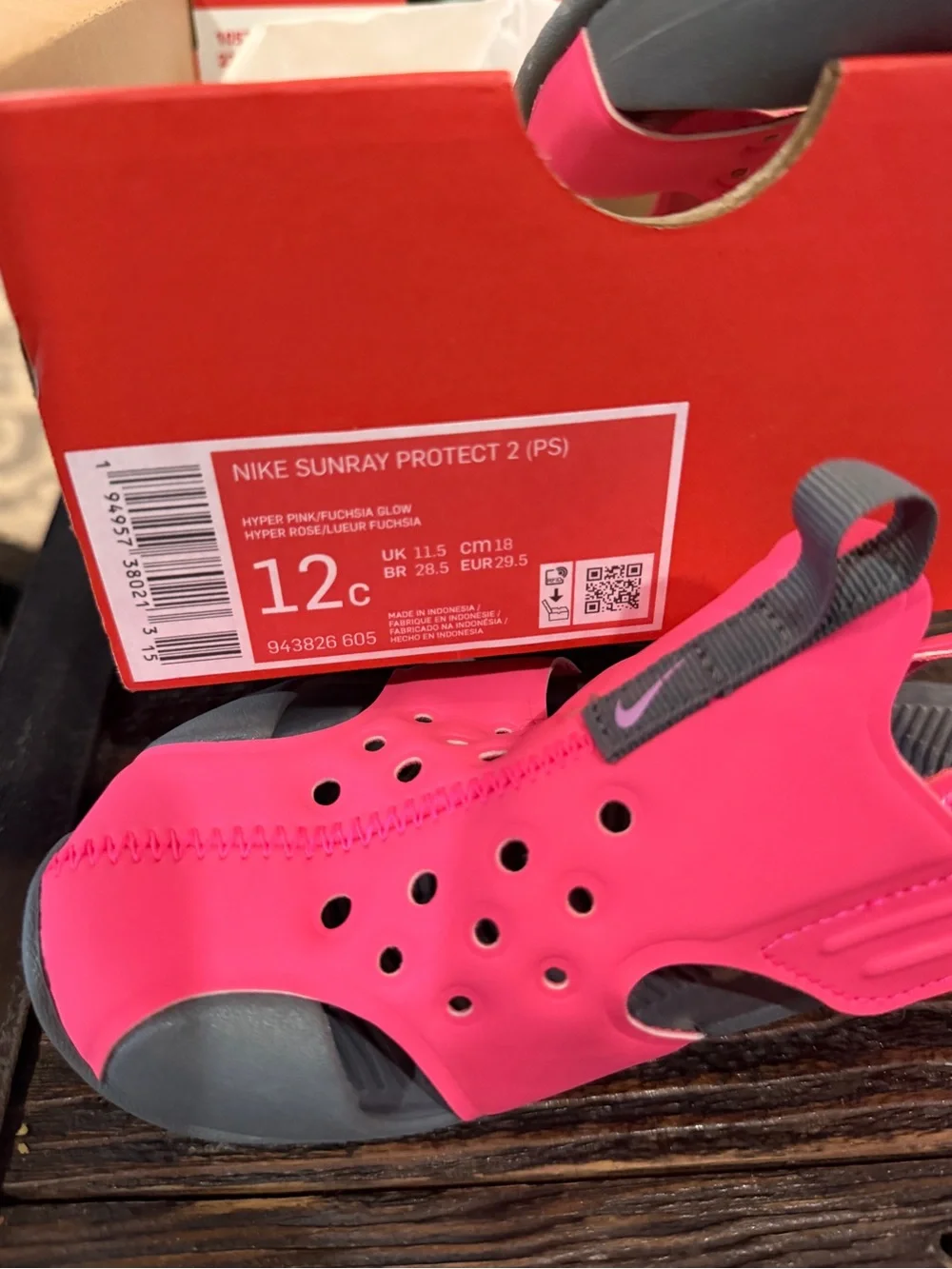 Nike Kids' girl Pink sandals Water Shoes